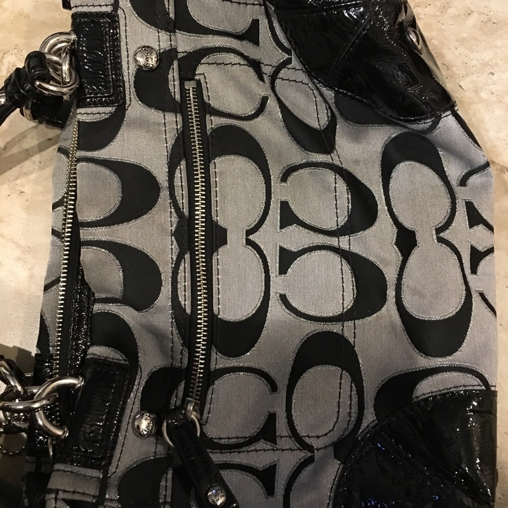 Coach purse - Picture 2 of 3